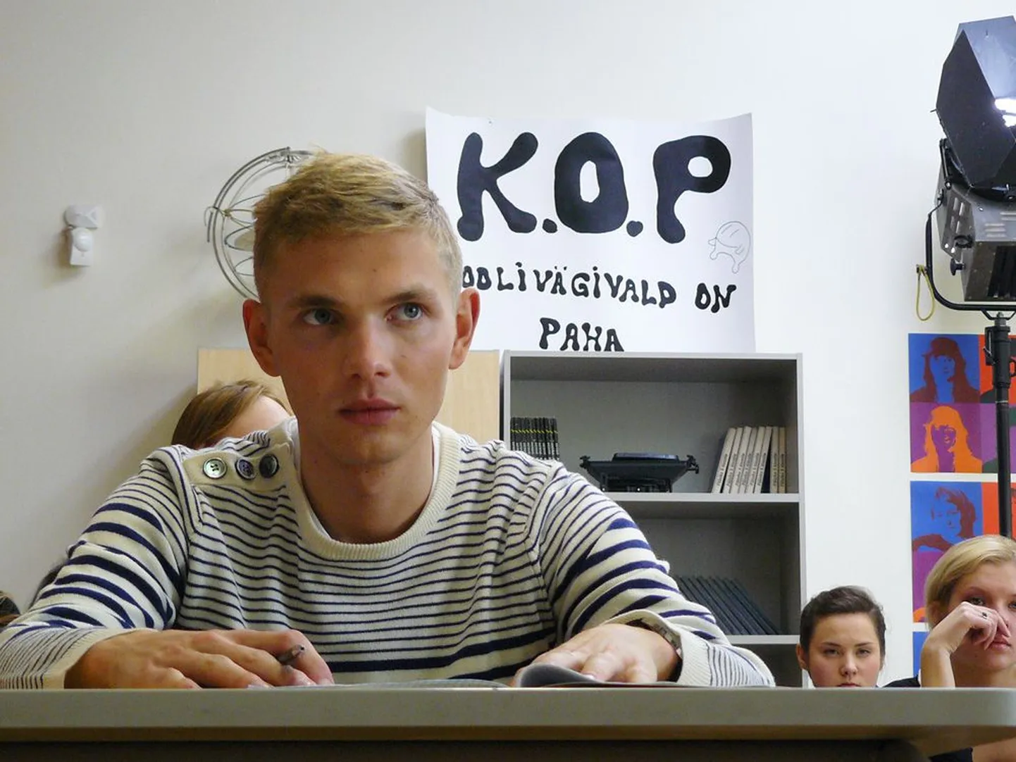 Joonas Paas kehastab filmis ja teleseriaalis «Klass» koolikiusajast jõhkardit Toomast.