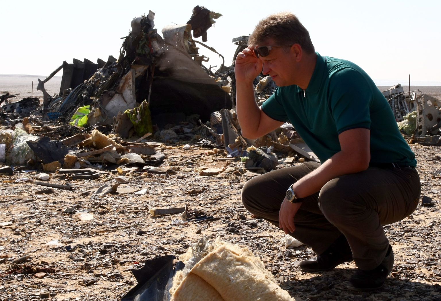 Venemaa transpordiminister Maksim Sokolov Airbus A321 õnnetuspaigas Egiptuses Siinai poolsaarel