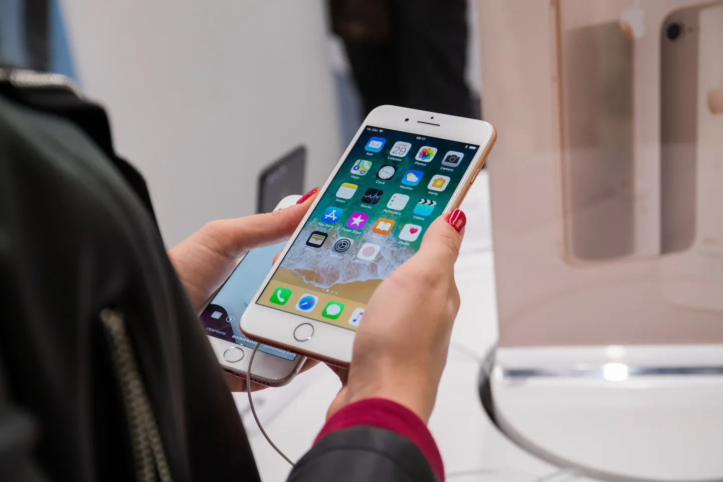 iPhone 8.