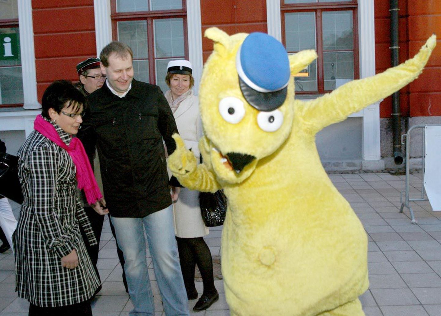 Kevadpäevadel oli kohal Tartu tudengite maskott Villem.