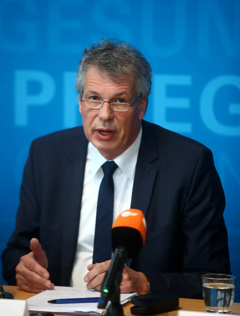 Baieri tervise ja toiduohutuse ameti juht Andreas Zapf.