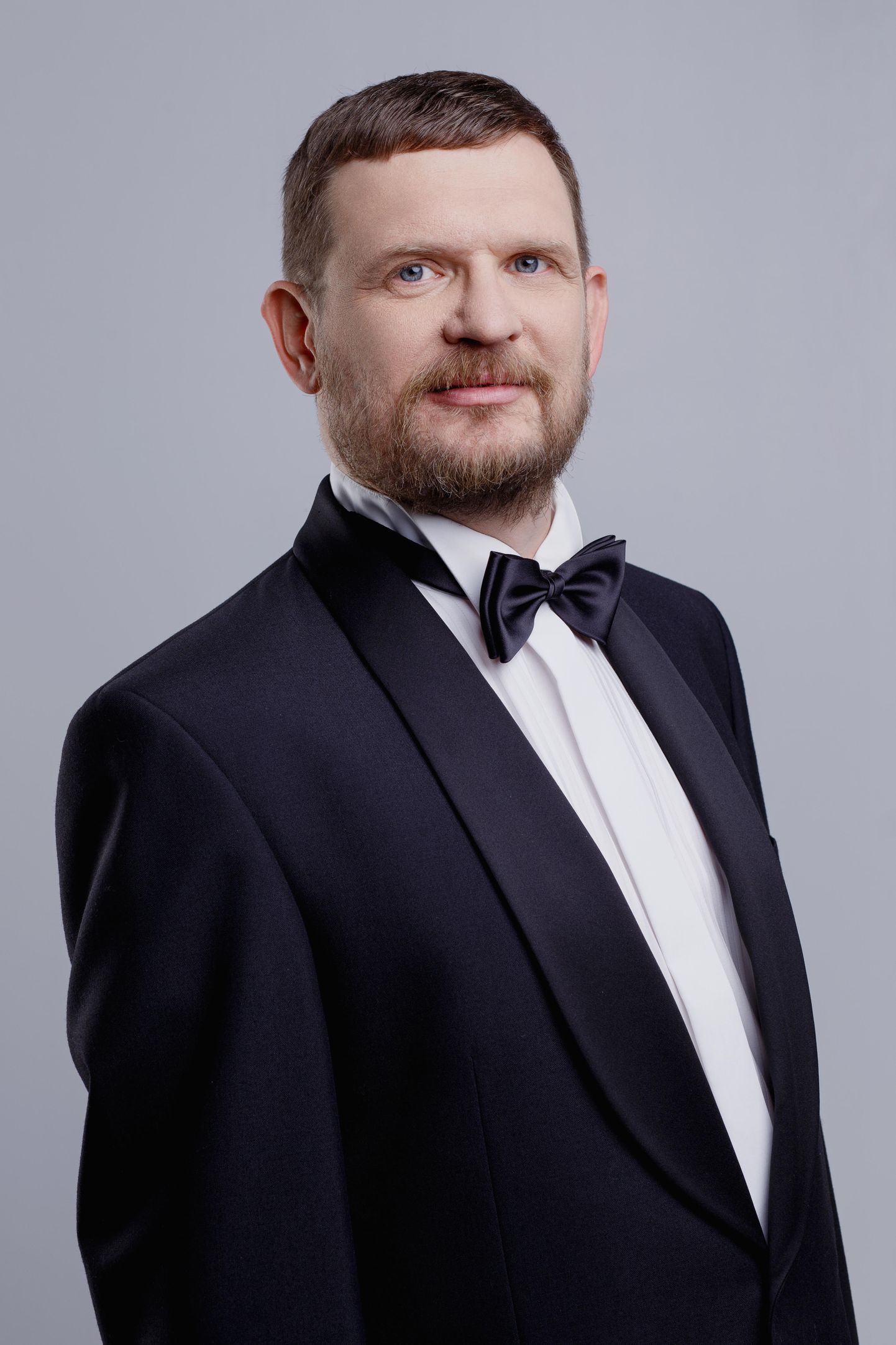 Поющий программист Алексей Бляхин считает, что самый благодарный слушатель тот, кто, приходя на концерт, еще не знает, что опера - это очень интересно.
