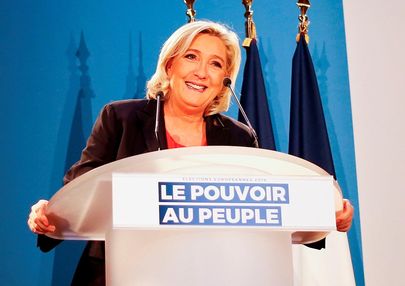 Rahvusrinde liider Marine Le Pen kolm nädalat tagasi valimisüritusel.