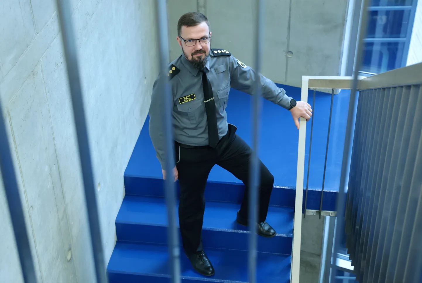 Justiits- ja digiministeeriumi vanglate valdkonna asekantsler, vanglateenistuse juht Rait Kuuse annab esimese ülevaate, kui kaugel ollakse riikidevahelise lepinguga, mille sõlmimise korral Rootsis karistuse saanud kurjategijad hakkavad oma vangla-aastaid istuma Tartus.