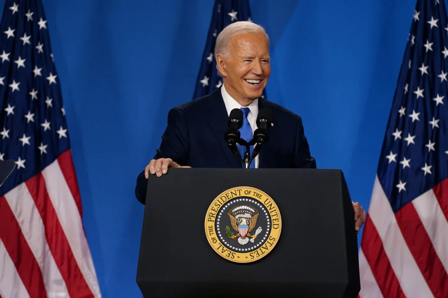 USA president Joe Biden pressikonverentsil.