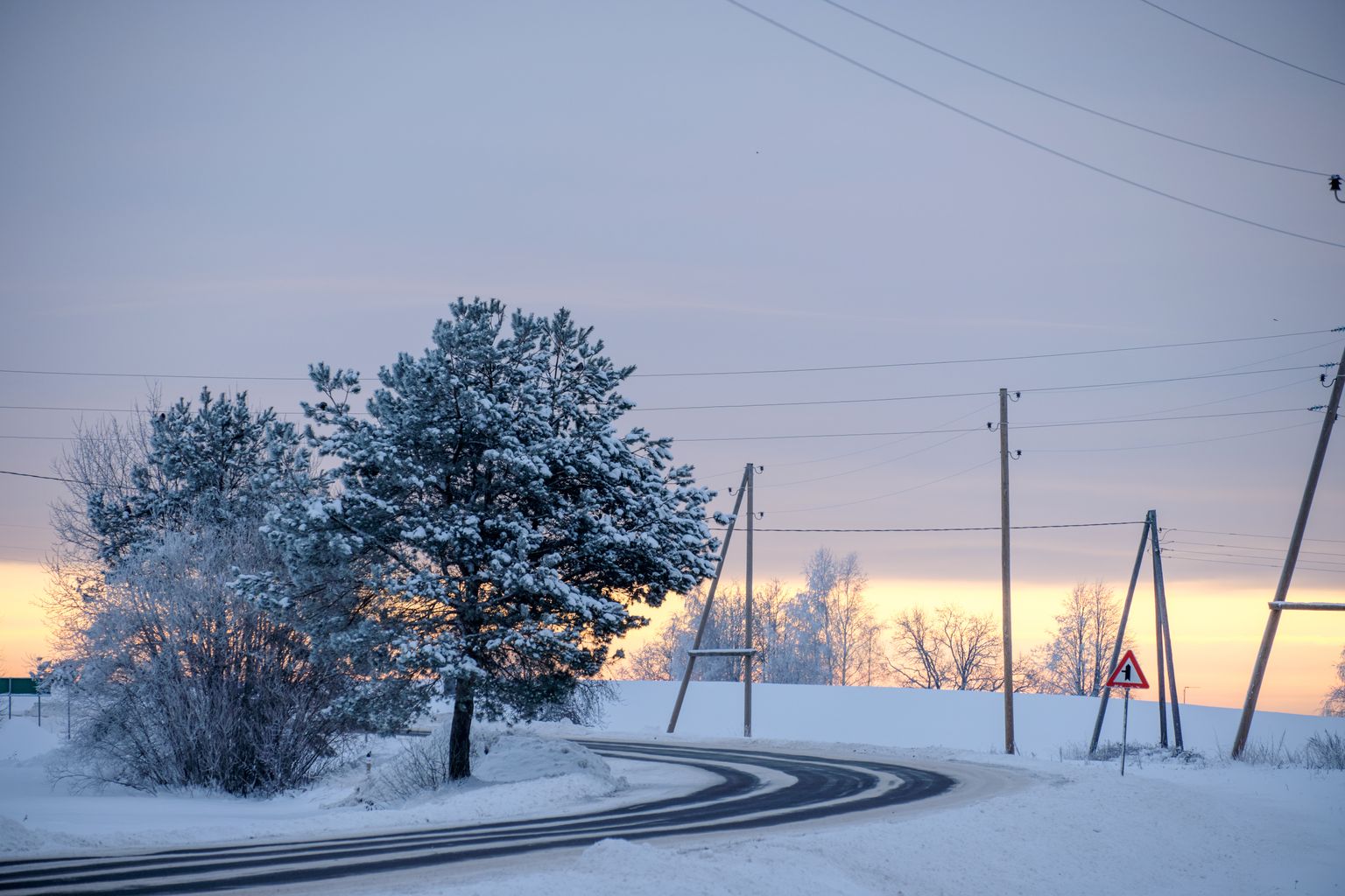 Зимняя дорога. Иллюстративное фото.