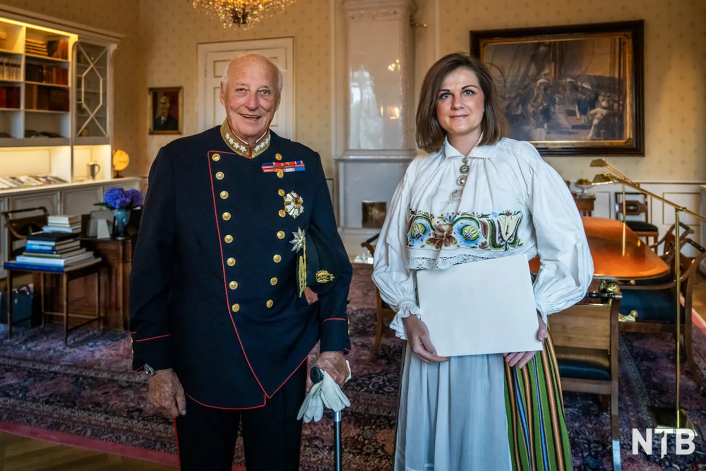 Volikirja üleandmine.