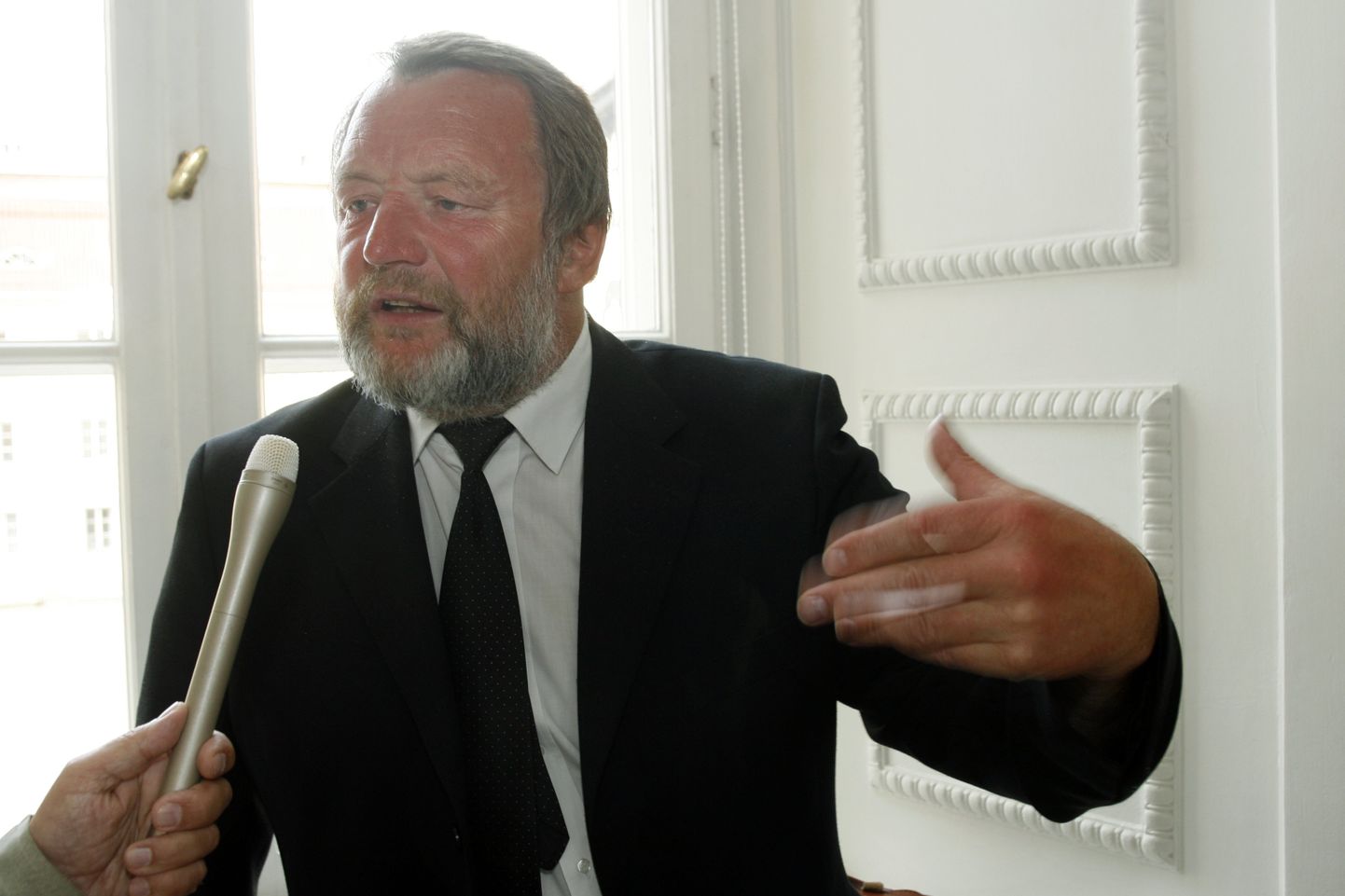 Kergejõustiklane, ajakirjanik ja poliitik Ants Paju