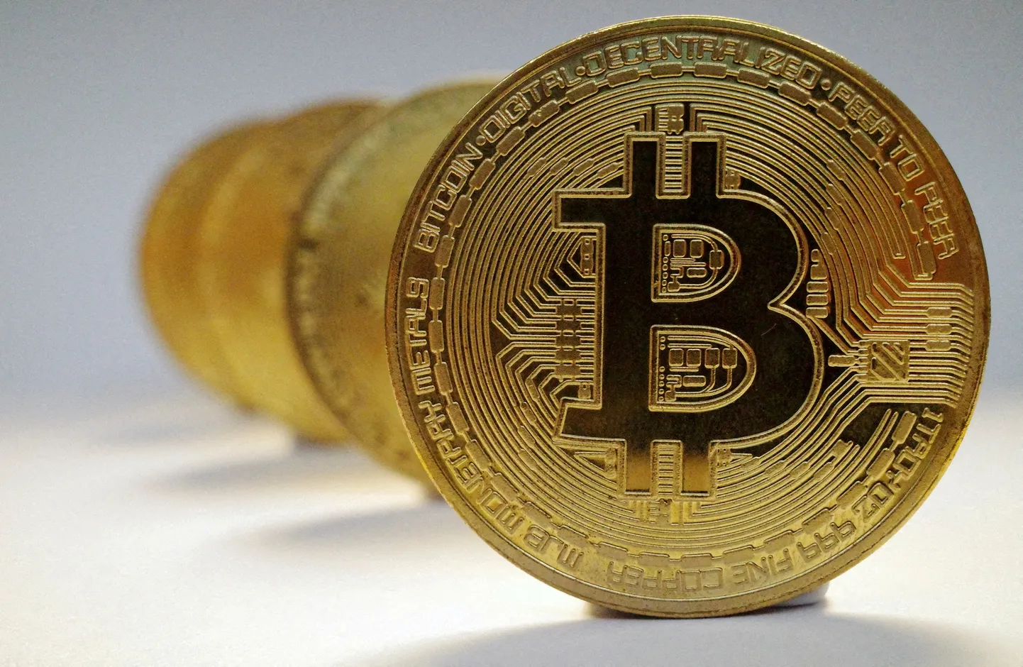 Virtuaalse krüptoraha bitcoin kujutis.