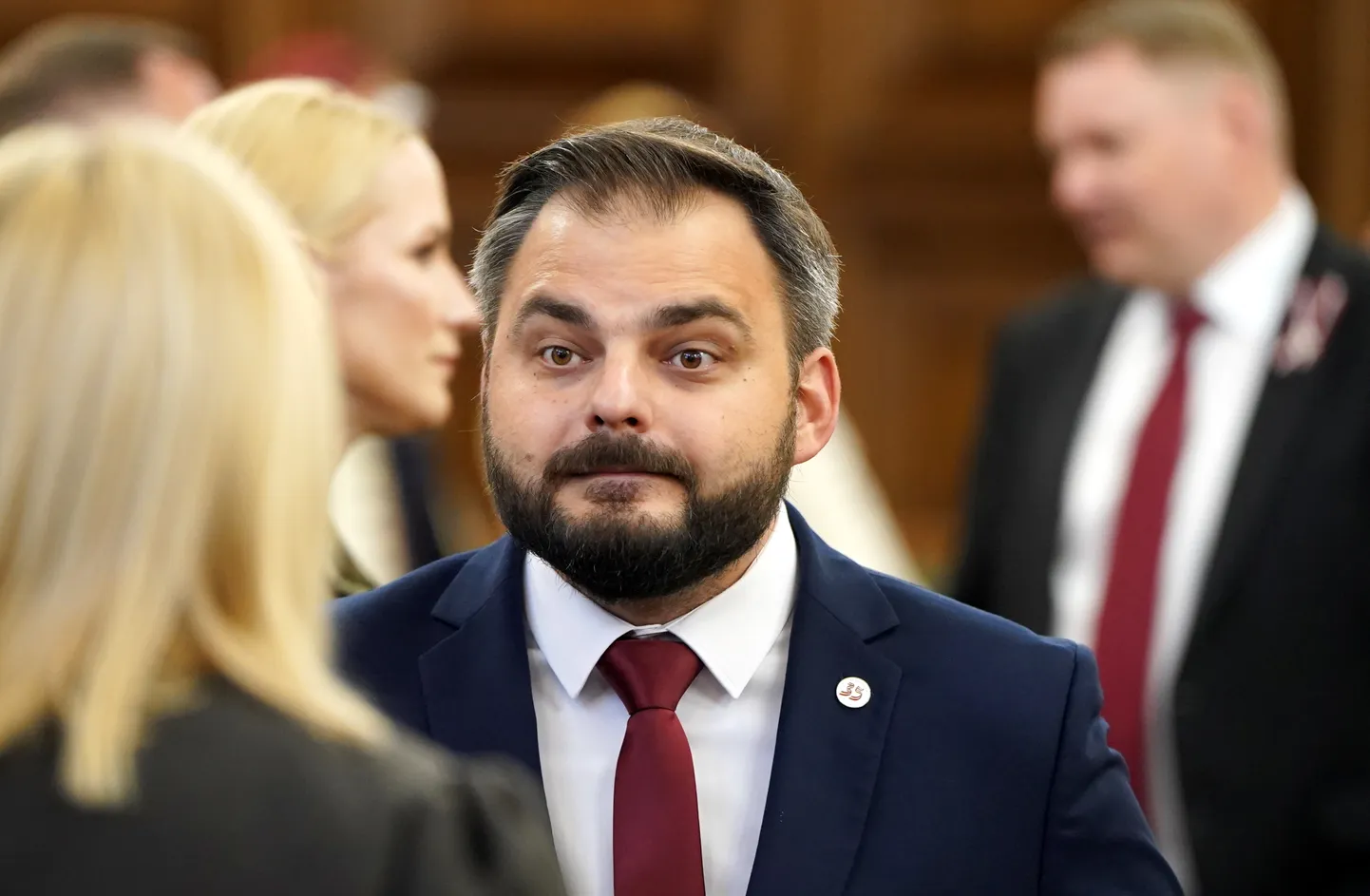 Saeimas deputāts Edmunds Jurēvics Saeimas svinīgajā sēdē Latvijas Republikas Neatkarības atjaunošanas 35. gadadienā.