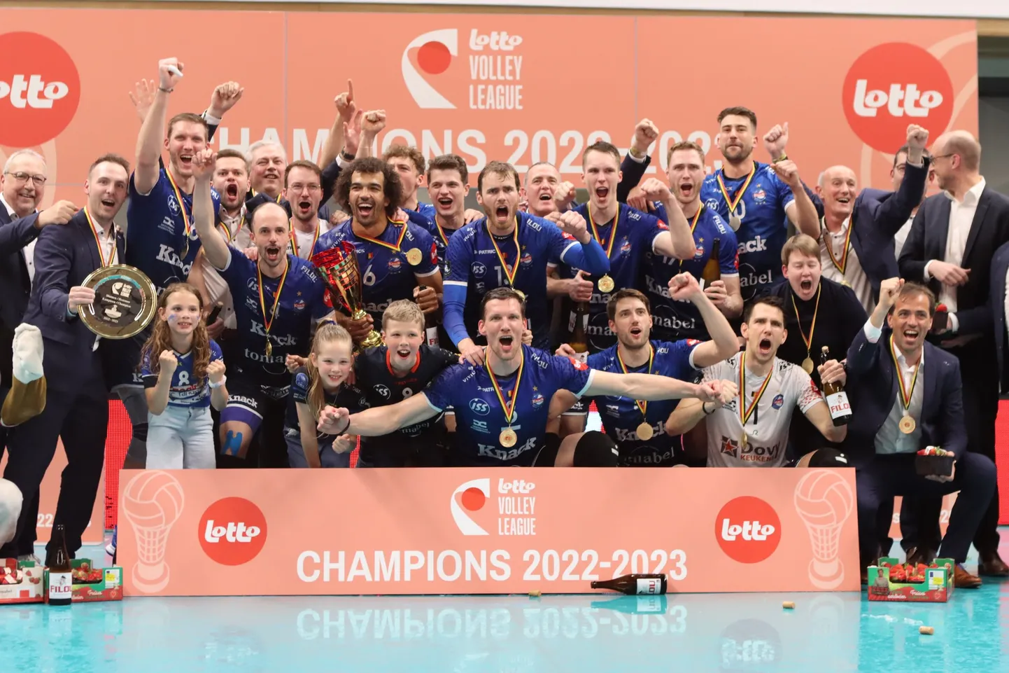 Märt Tammearu krooniti Roeselare Knacki ridades tänavu nii Belgia meistriks kui ka karikavõitjaks. Lisaks saadi tugevuselt teises eurosarjas kaela hõbemedalid.