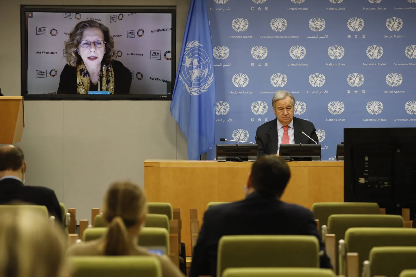 ÜRO peasekretär Antonio Guterres ja ÜRO Keskkonnaprogrammi (UNEP) tegevjuht Inger Andersen.