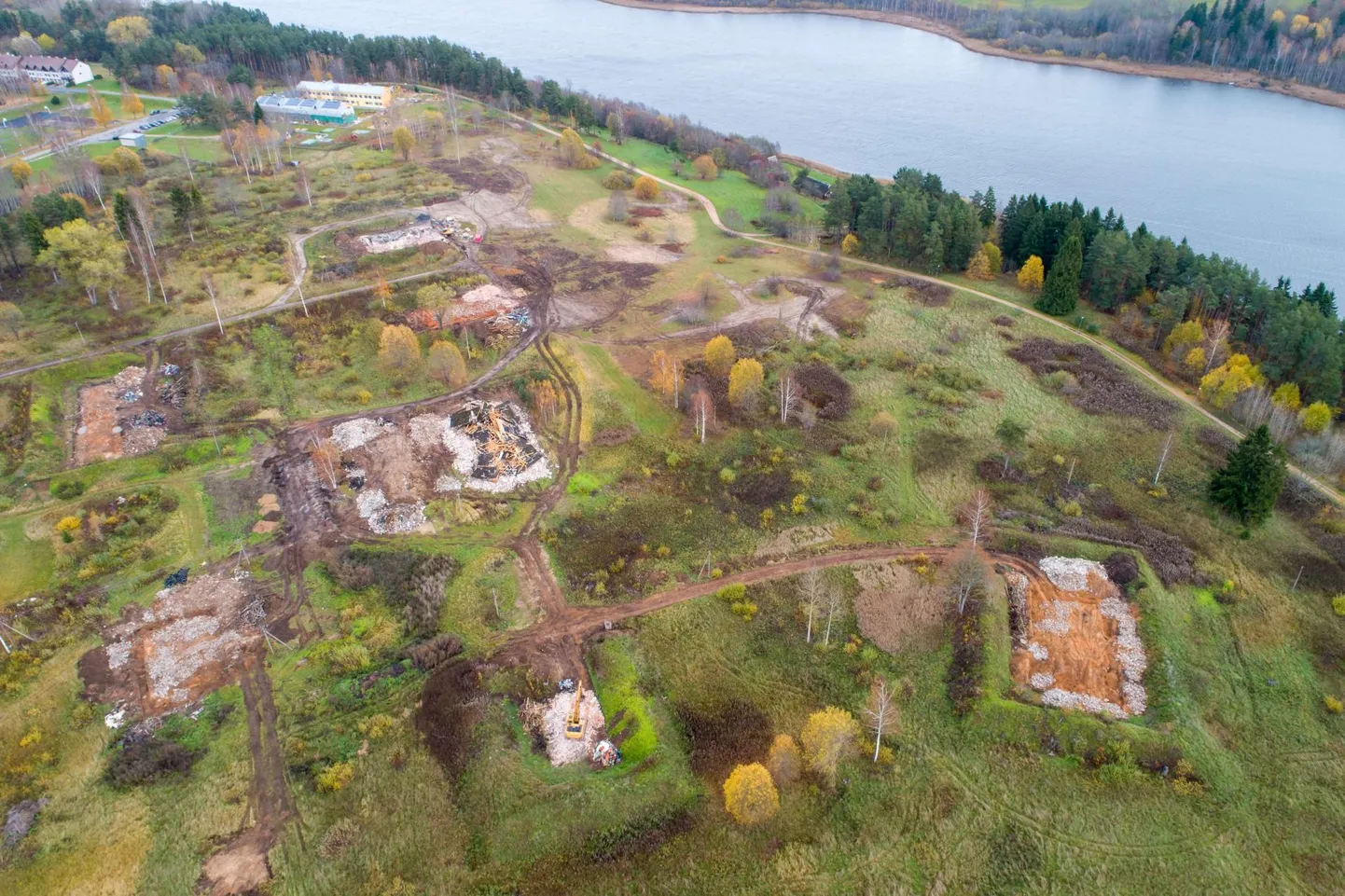 Järveotsa kruntide alghinnad jäävad vahemikku 21 384 – 38 424 eurot. Pärast hoonestusõiguse tingimuste täitmist on omanikul õigus kinnistu välja osta.