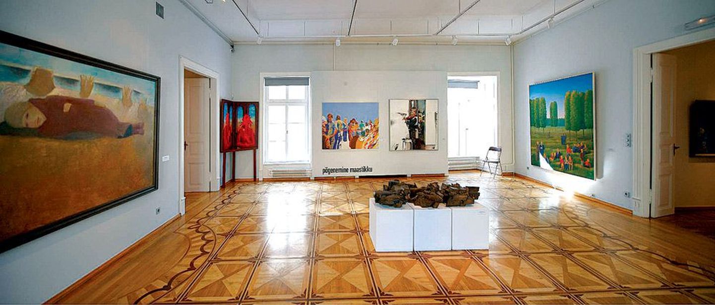 Tartu kunstimuuseumis avatud suurnäitus «Inimene poolsajandis» pakub vaadata tasapinnalist ja ruumilist kunsti.