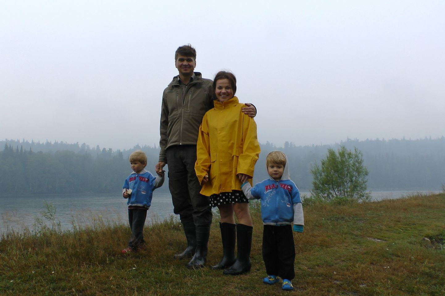 Туули Роосма с семьей в Сибири
