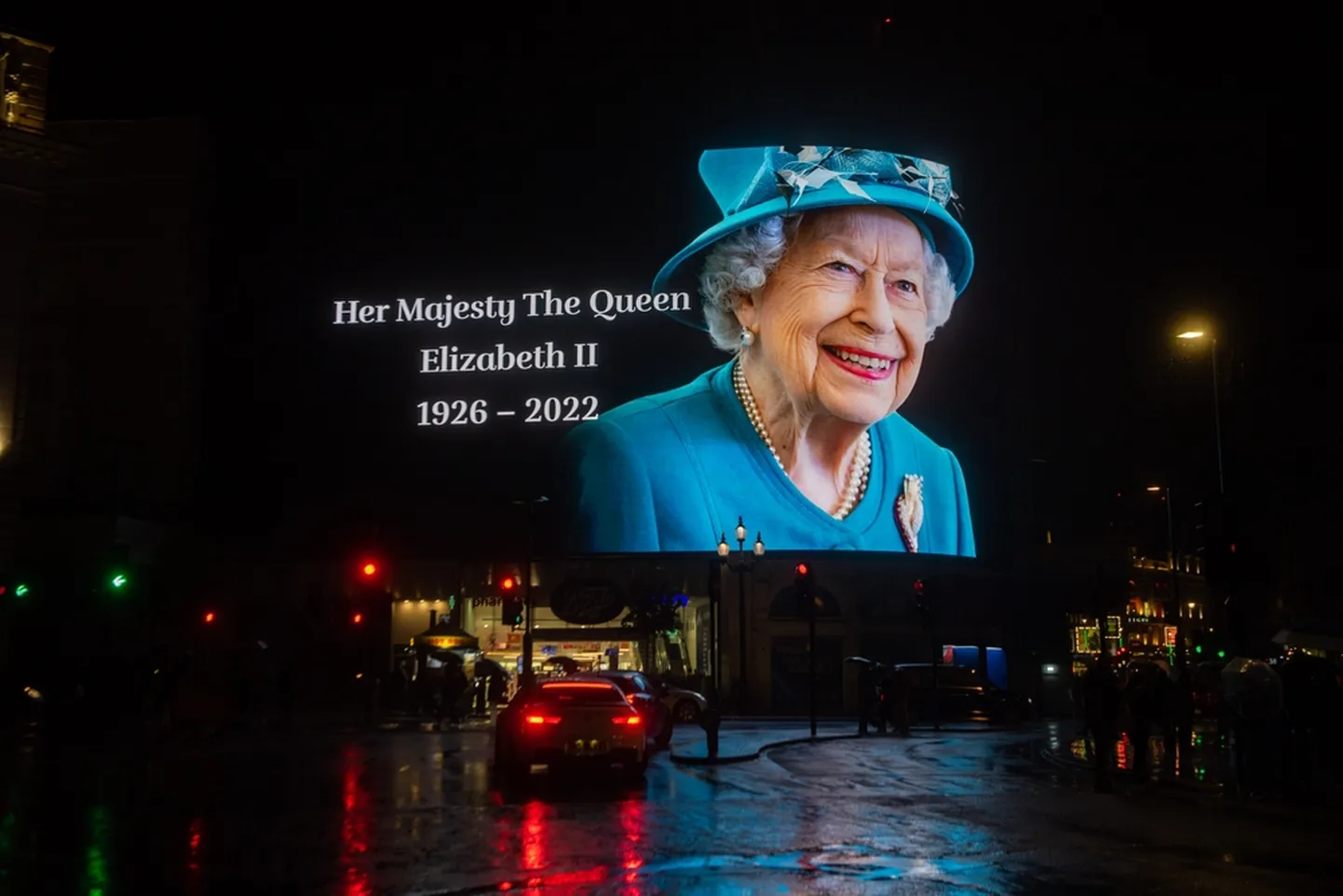 Elizabeth II.