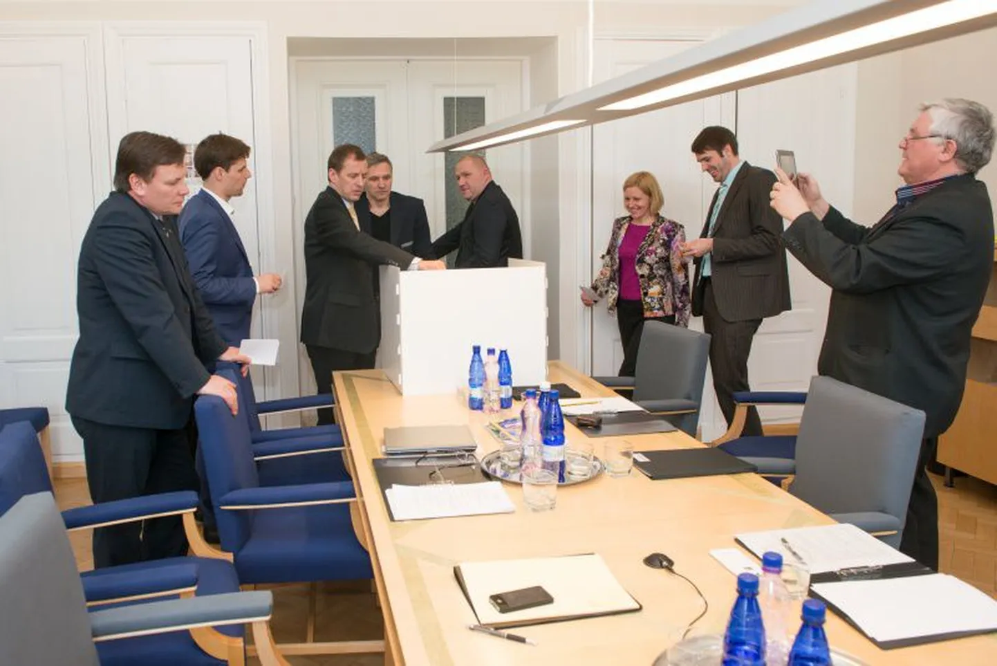 Keskkonnakomisjon valis uueks esimeheks Rainer Vakra.