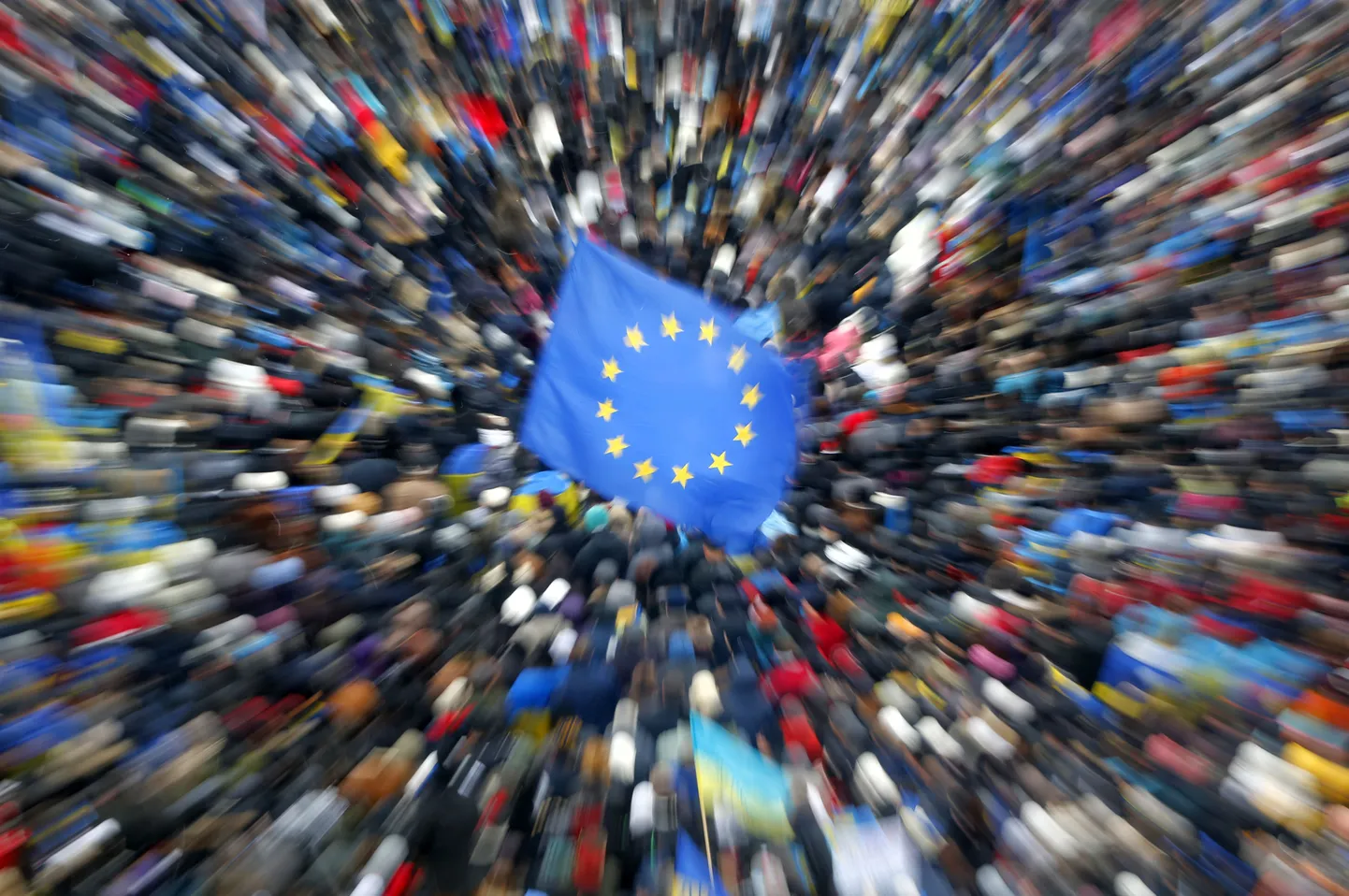 ELi lipp Ukraina meeleavaldusel Kiievis.