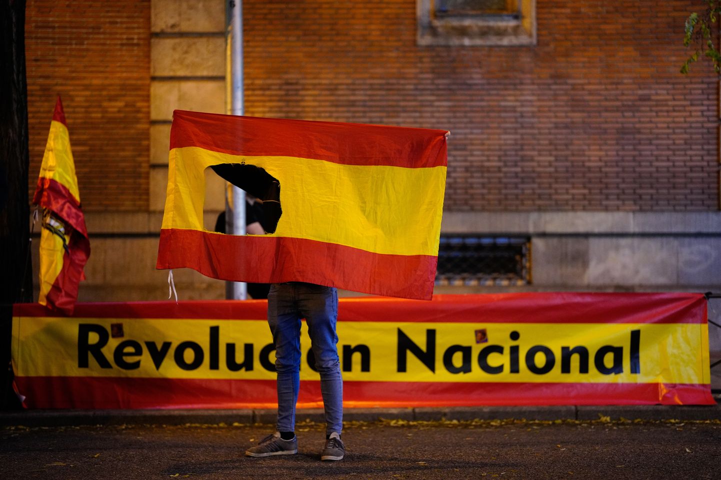 Meeleavaldus Kataloonia separatistlikele juhtidele amnestia andmise vastu.