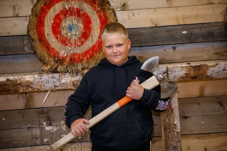 Matvei Popov (10)
