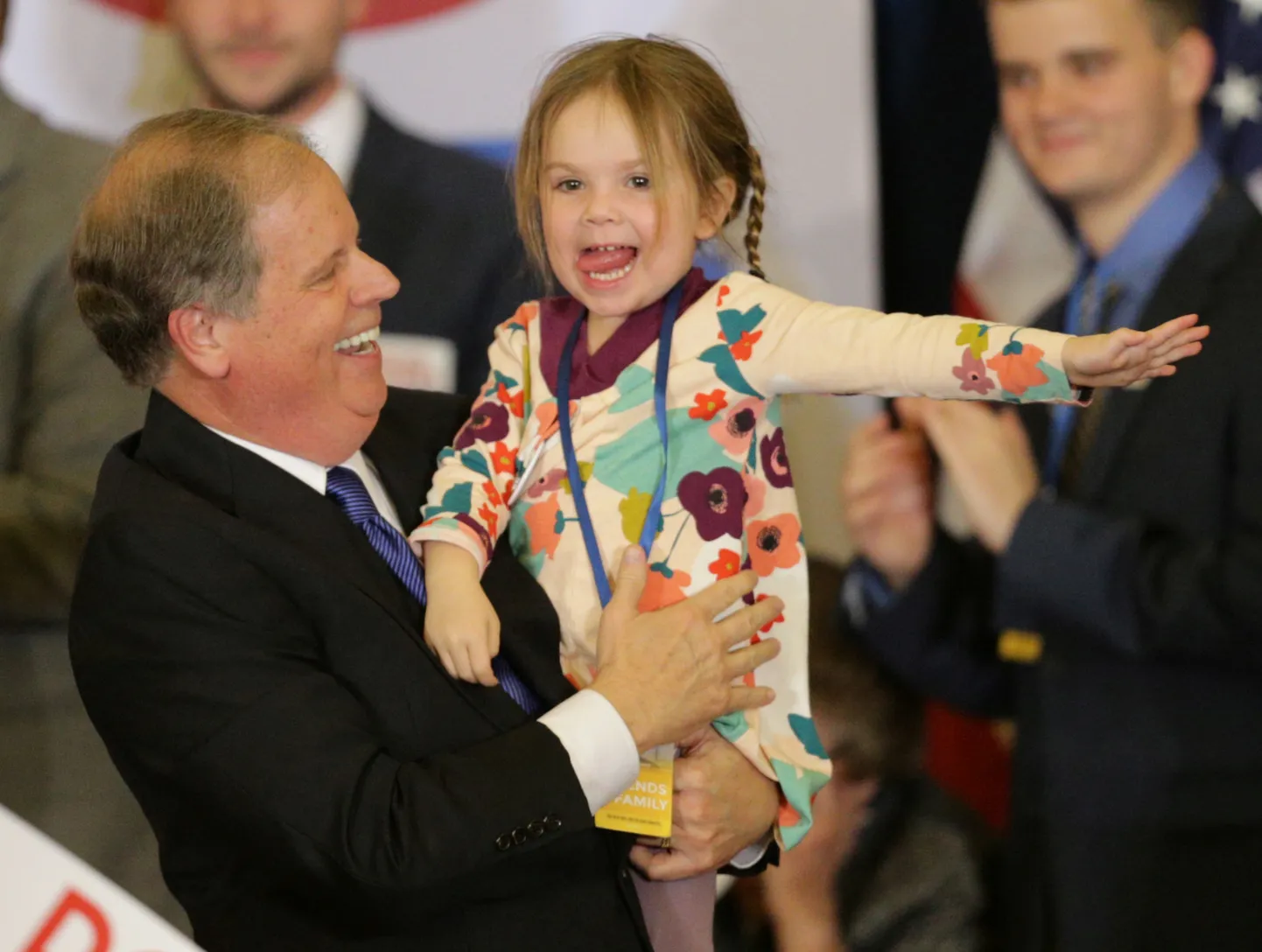 Doug Jones tütretütrega.