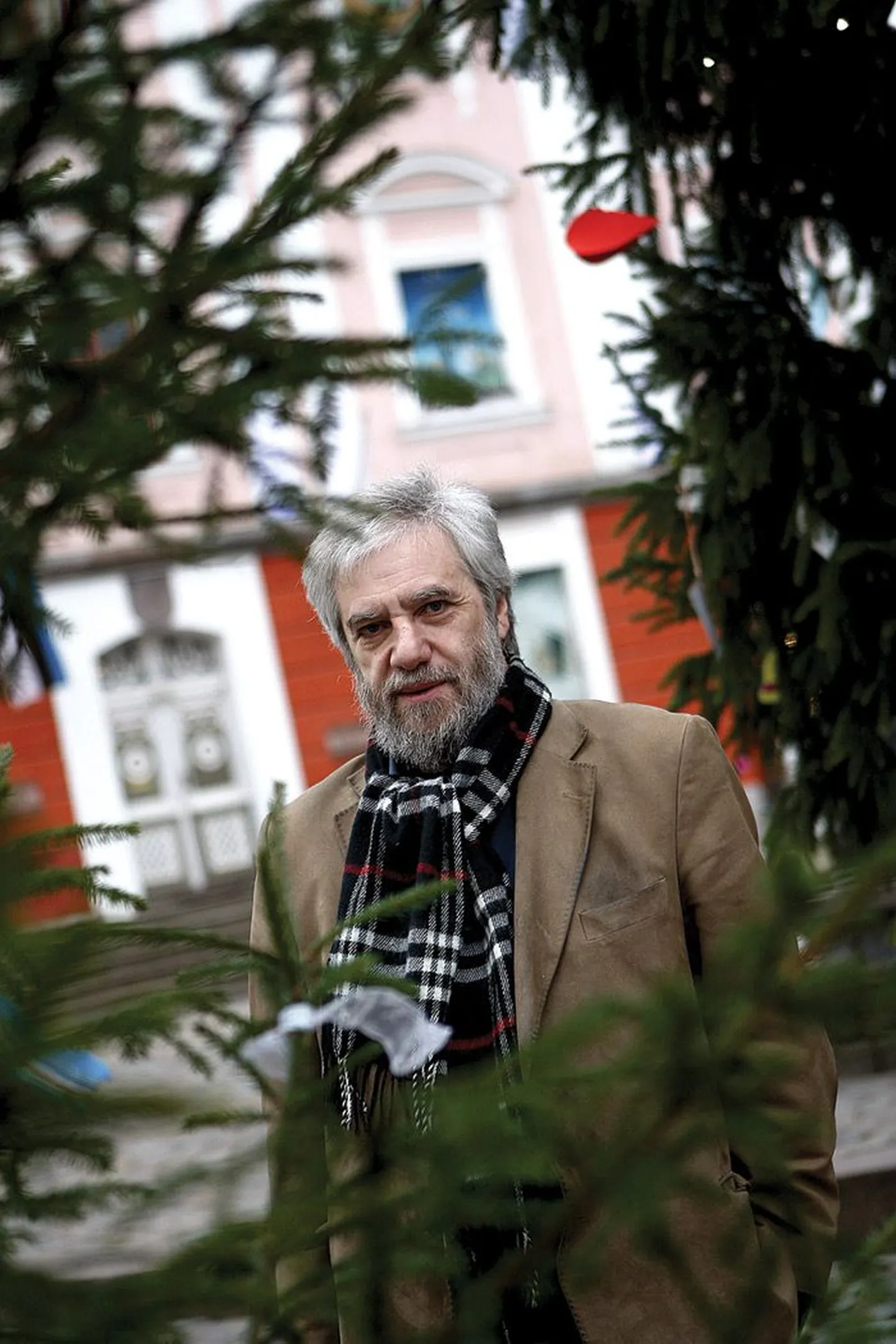 Mihhail Lotman.
