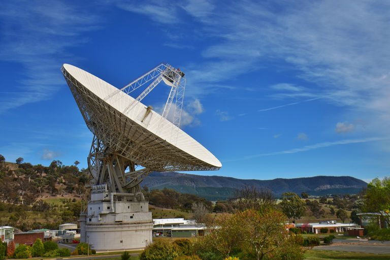 NASA raadioantenn Canberras Austraalias, on mõeldud eelkõige kommunikatsiooniks süvakosmoses olevate sondidega.