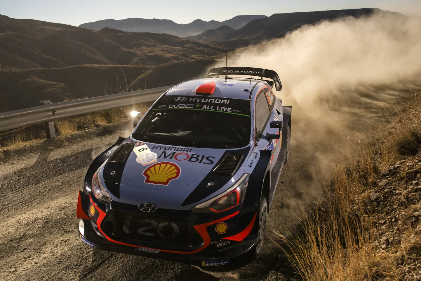 Dani Sordo kuldset finišit ootavad sel nädalavahetusel peale tema ka kohalikud.