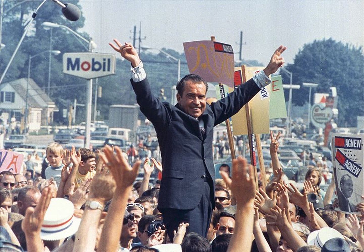 Niksons kampaņas laikā 1968. gadā, Filadelfijas štatā