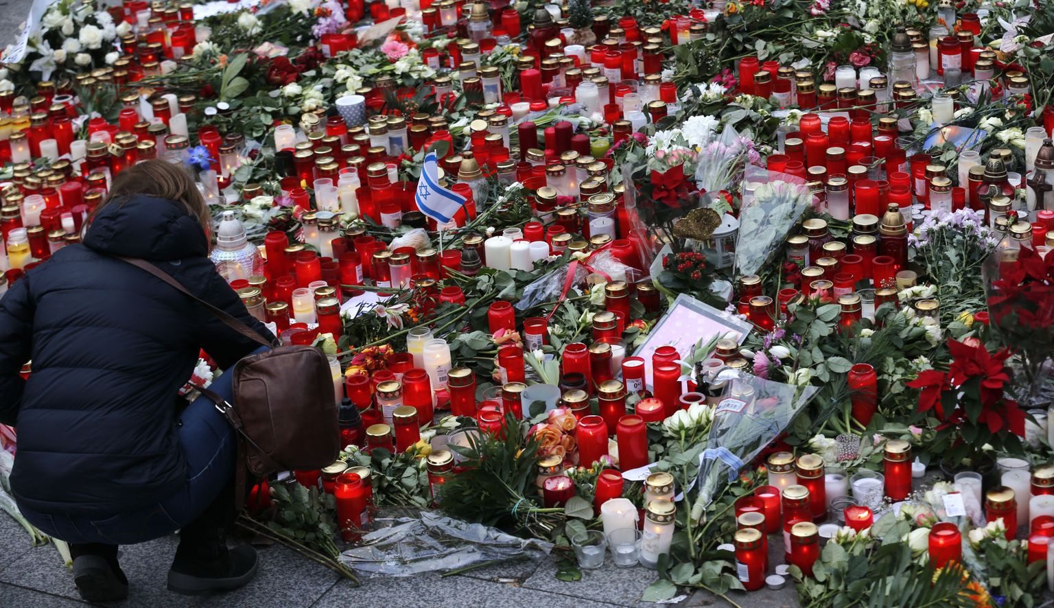Berliinis mälestatakse jõuluturu rünnakus hukkunuid