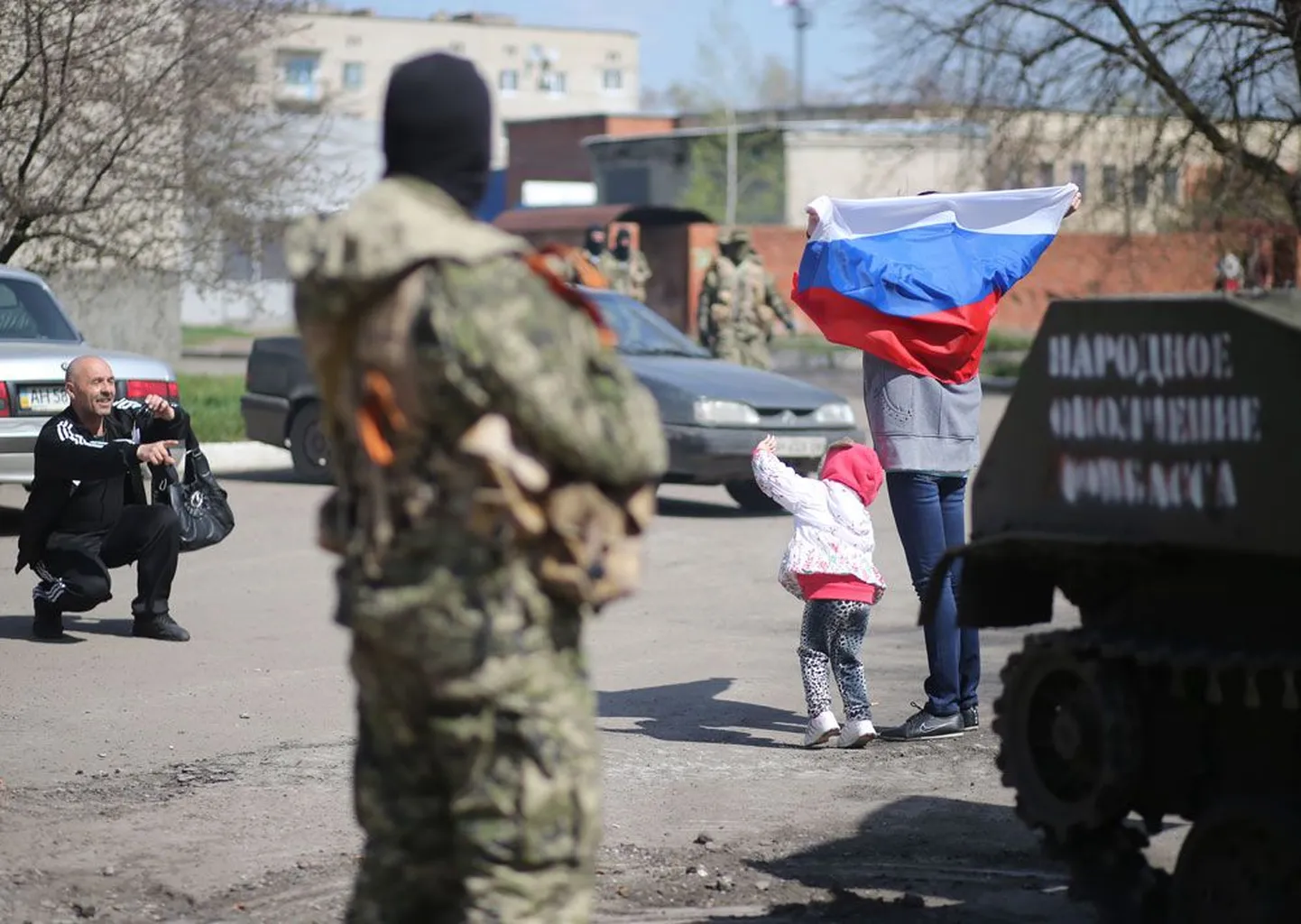 Slovjanski venemeelsed eile Ukraina võimude amnestialubadusest hoolimata relvi maha ei pannud.