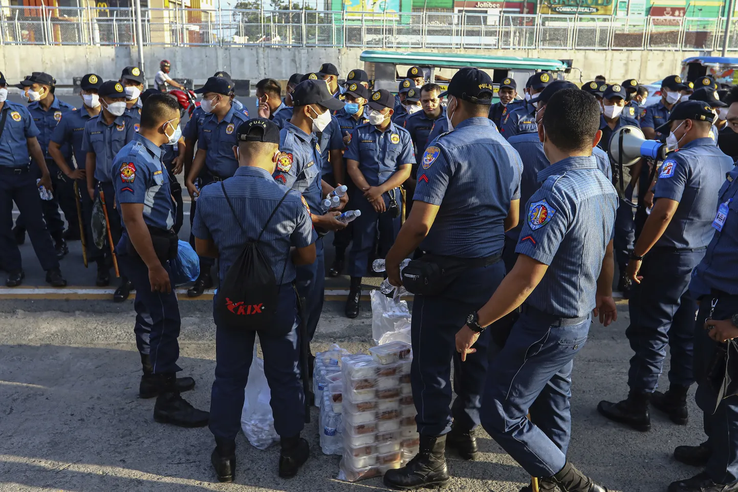 Полиция Филиппин.