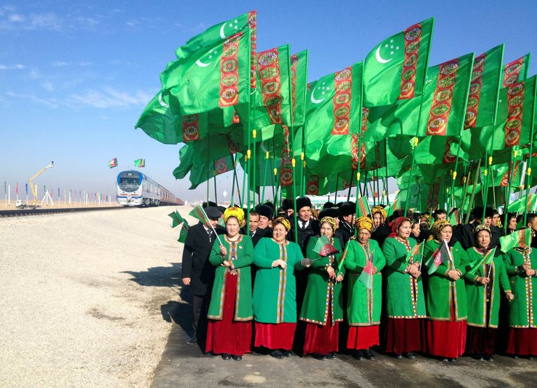 Turkmenistan. Tseremoonia Ymamnazari tollipunktis raudteeühenduse avamise puhul Afganistaniga. 