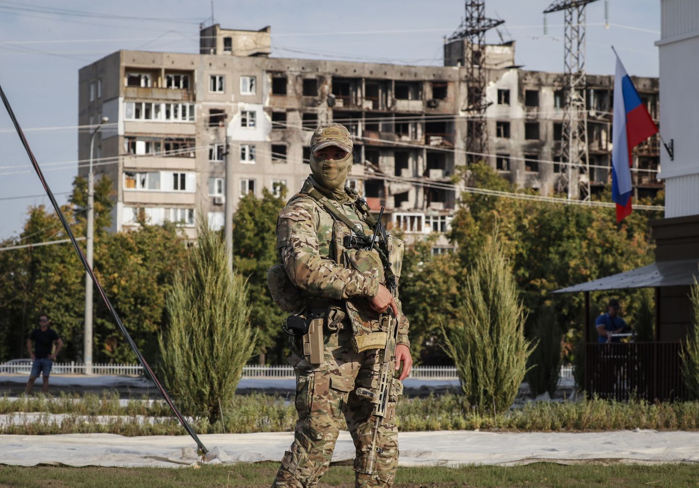 Vene sõjaväelane Ukrainas Mariupolis 30. augustil 2022.