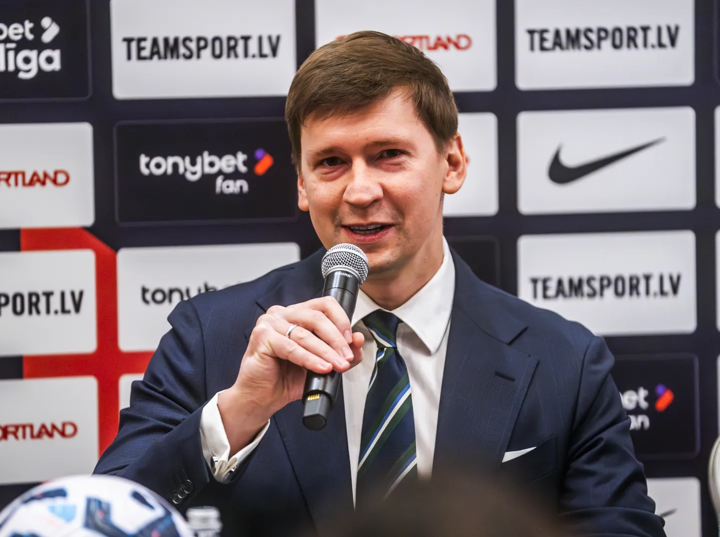 Maksims Krivuņecs