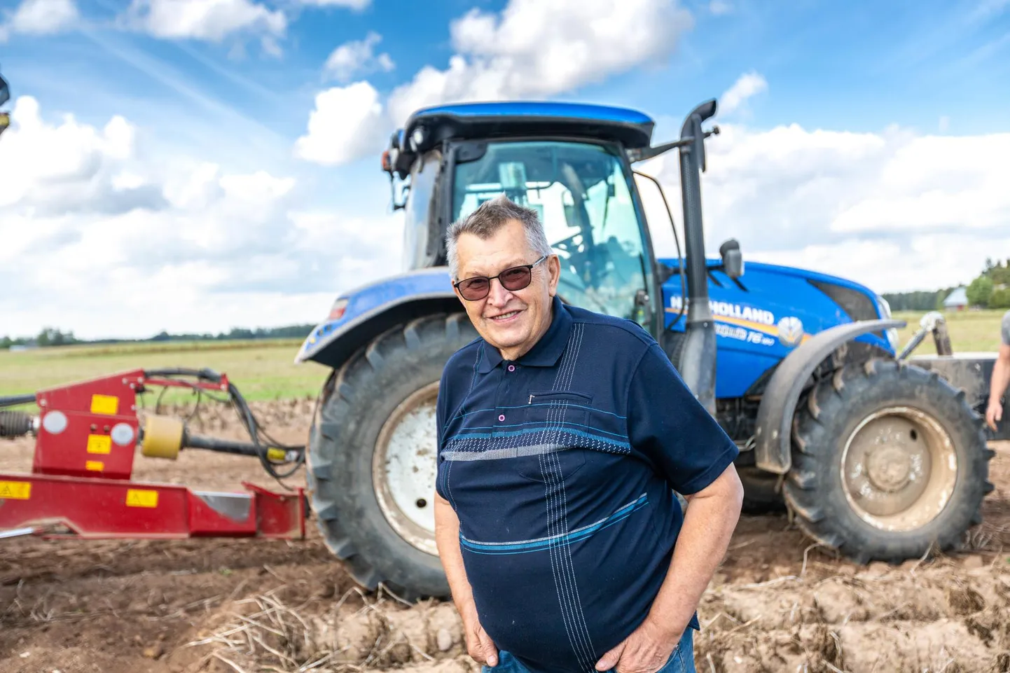 Jaagumäe talu peremees Mart Timmi jälgib ilmaülevaateid Norra ja Venemaa äppidest, kuid kõige täpsema ilmaennustuse annab tema kogemuse põhjal pööripäev ja selle lähedane aeg.