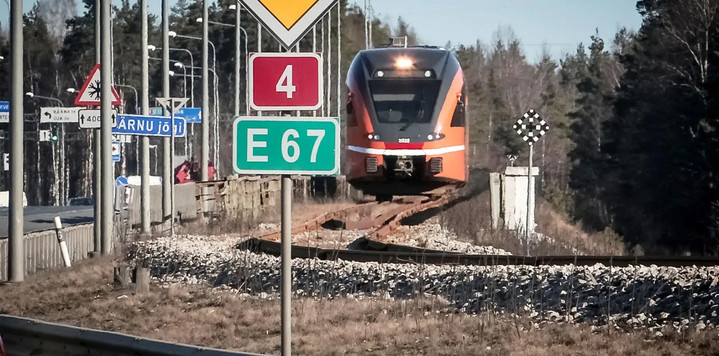 Viimane rong Pärnust Tallinna väljub laupäeva õhtul.