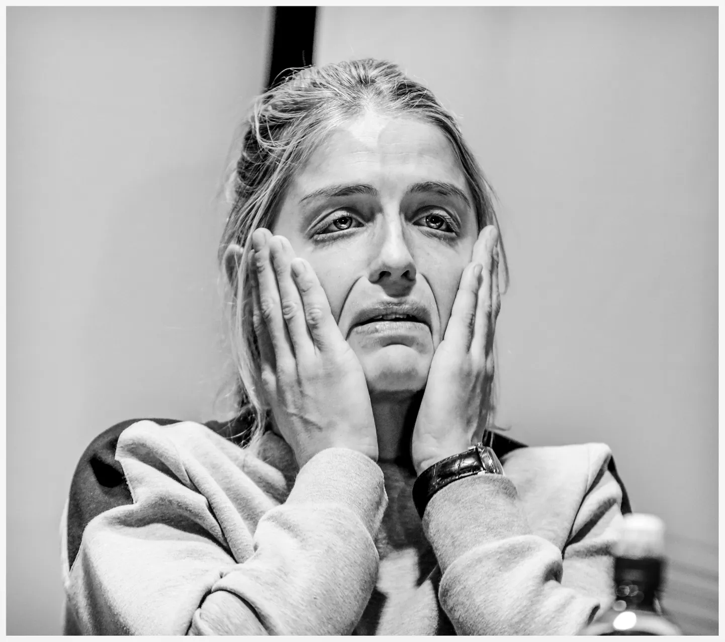 Ahastus on, pisaraid mitte. Näib, nagu oleks Therese Johaug saanud inspiratsiooni norra kunstniku Edvard Munchi maalilt «Karje».