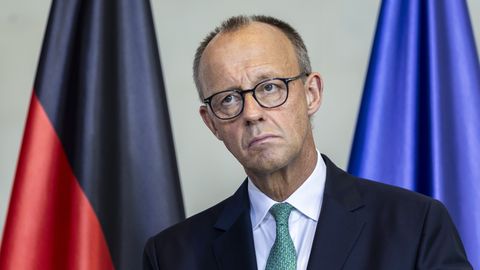 Mercs uzskata Putinu par, iespējams, lielāko mūsu laika kara noziedznieku