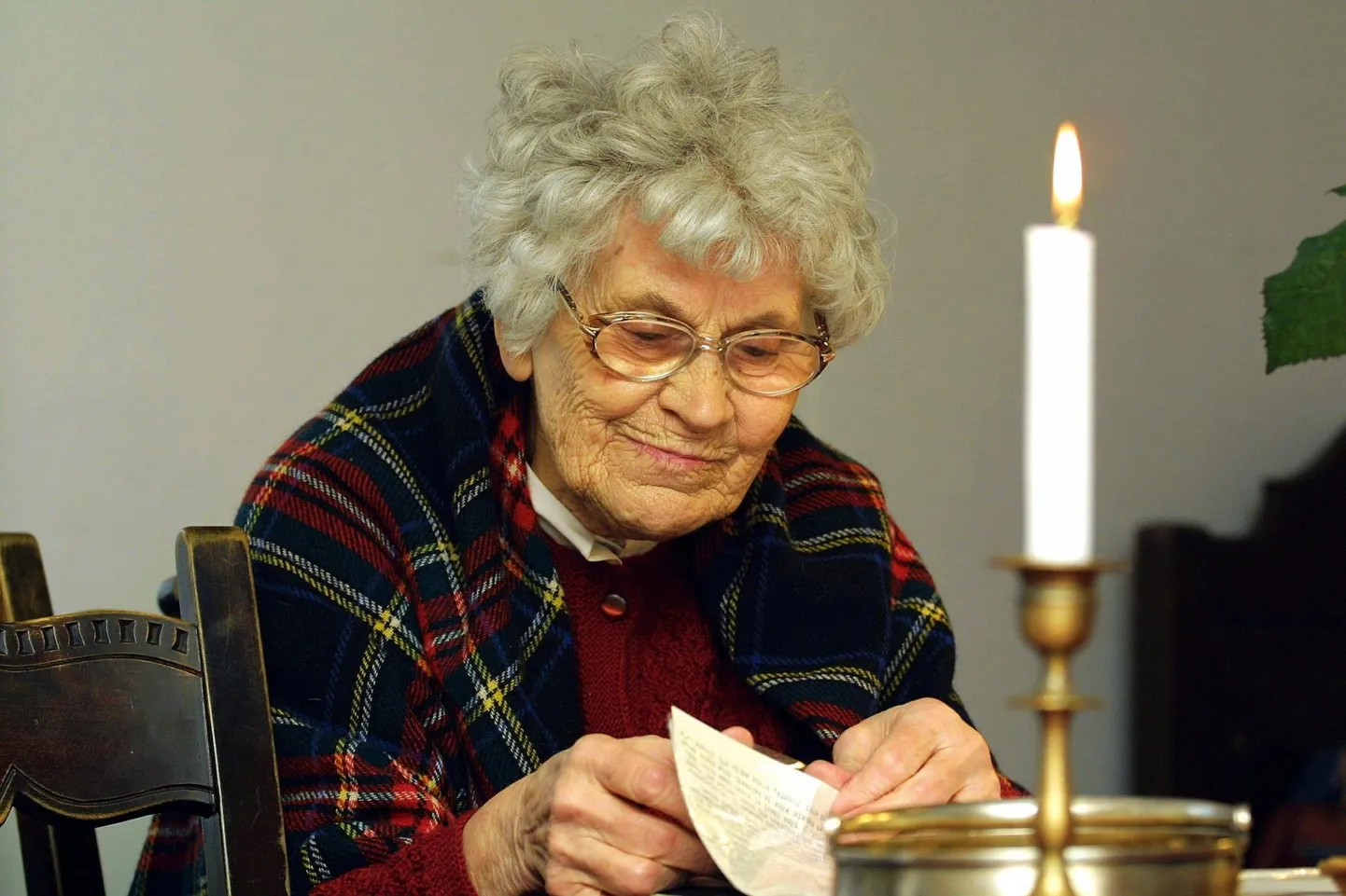 Valda Raua (aastani 1941 Valda Aaviste; 29. jaanuar 1920 – 8. oktoober 2013) elust ilmub peagi 360-leheküljeline raamat «Üks elu», milles on lisaks päevaraamatule ja kirjadele ka kümmekond tõlkenäidist, loomingu bibliograafia ning arvukalt fotosid.