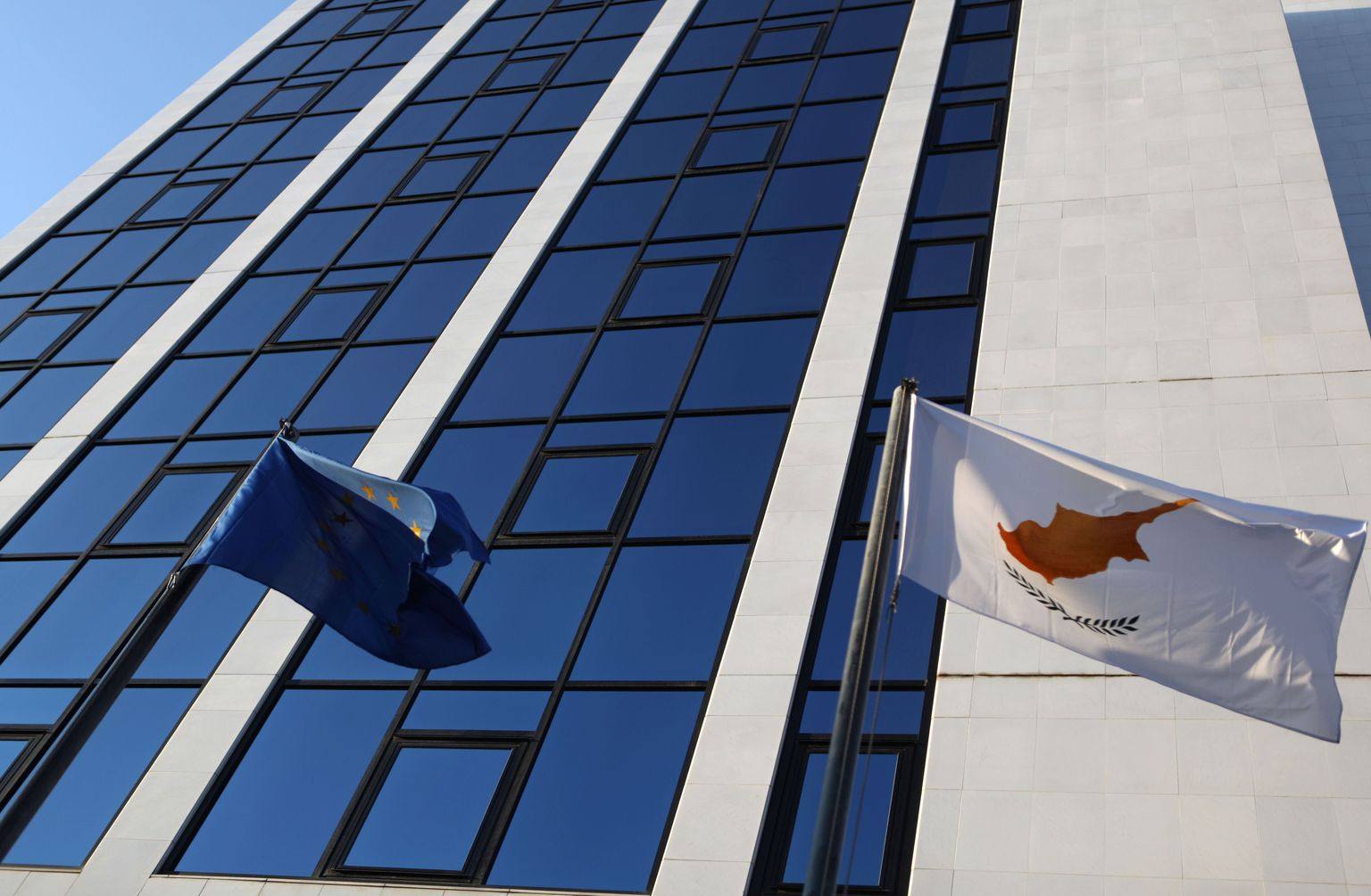 Küpros loodab lähinädalatel kokkulepet abipaketi osas