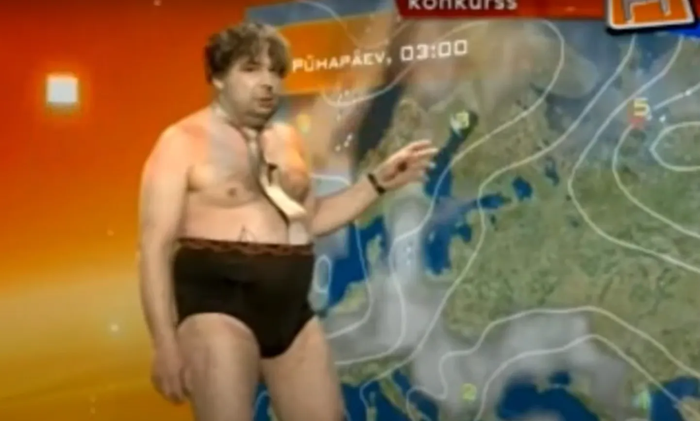 Peeter Oja viskas aastad tagasi «Ärapanija» saates vembu, kehastudes ise «Reporteri» ilmatüdrukuks. Pilt jõudis toona ka välismeediasse, pannes interneti kihama.
