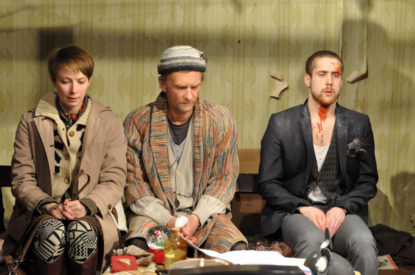 Karl Koppelmaa lavastuses «AV Maria» mängivad Lauli Otsar, Andres Puustusmaa ja Markus Truup.