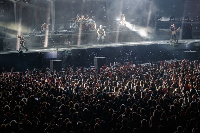 Концерт Rammstein на Таллиннском певческом поле.