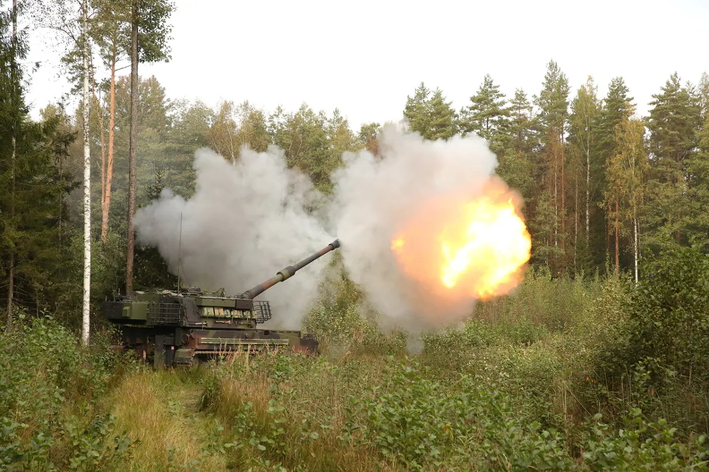 Liikursuurtüki K9 Kõu lask Remnikul.