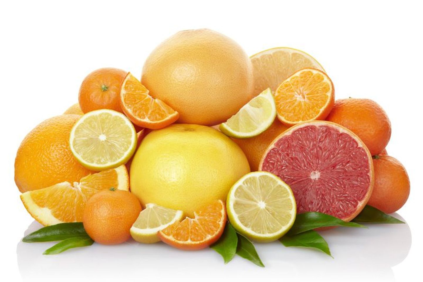 Tsitruselistes ohtralt sisalduv C-vitamiin aitab haigused eemal hoida.