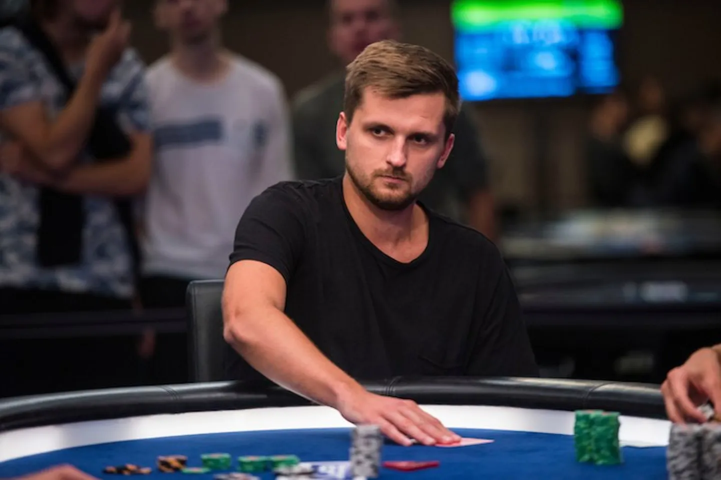 Eesti pokkerimängija Matthias Tikerpe Barcelona ETP turniiril.