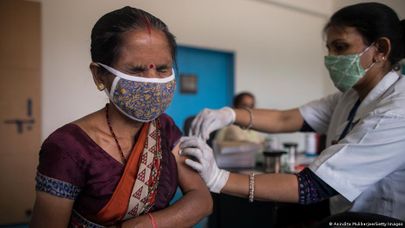 Вакцинация от коронавируса в Нью-Дели