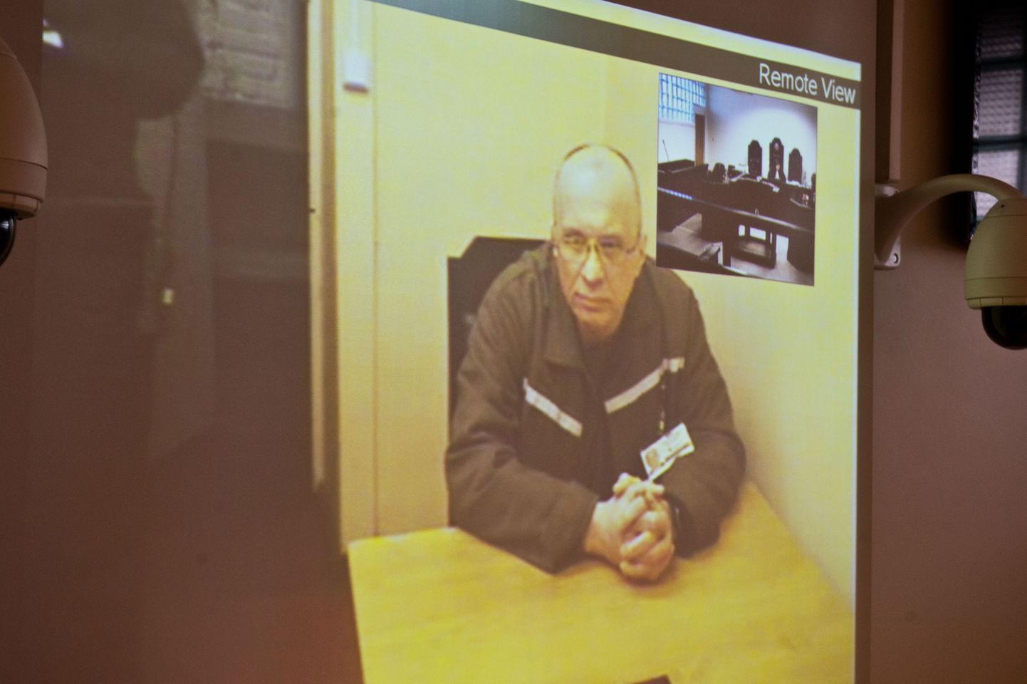 Harju maakohus arutas ka 2013. aasta mais eluaegse vangi Oleg Pjatnitski ennetähtaegset vabastamist. Pjatnitski osales istungil telesilla vahendusel Tallinna vanglast.