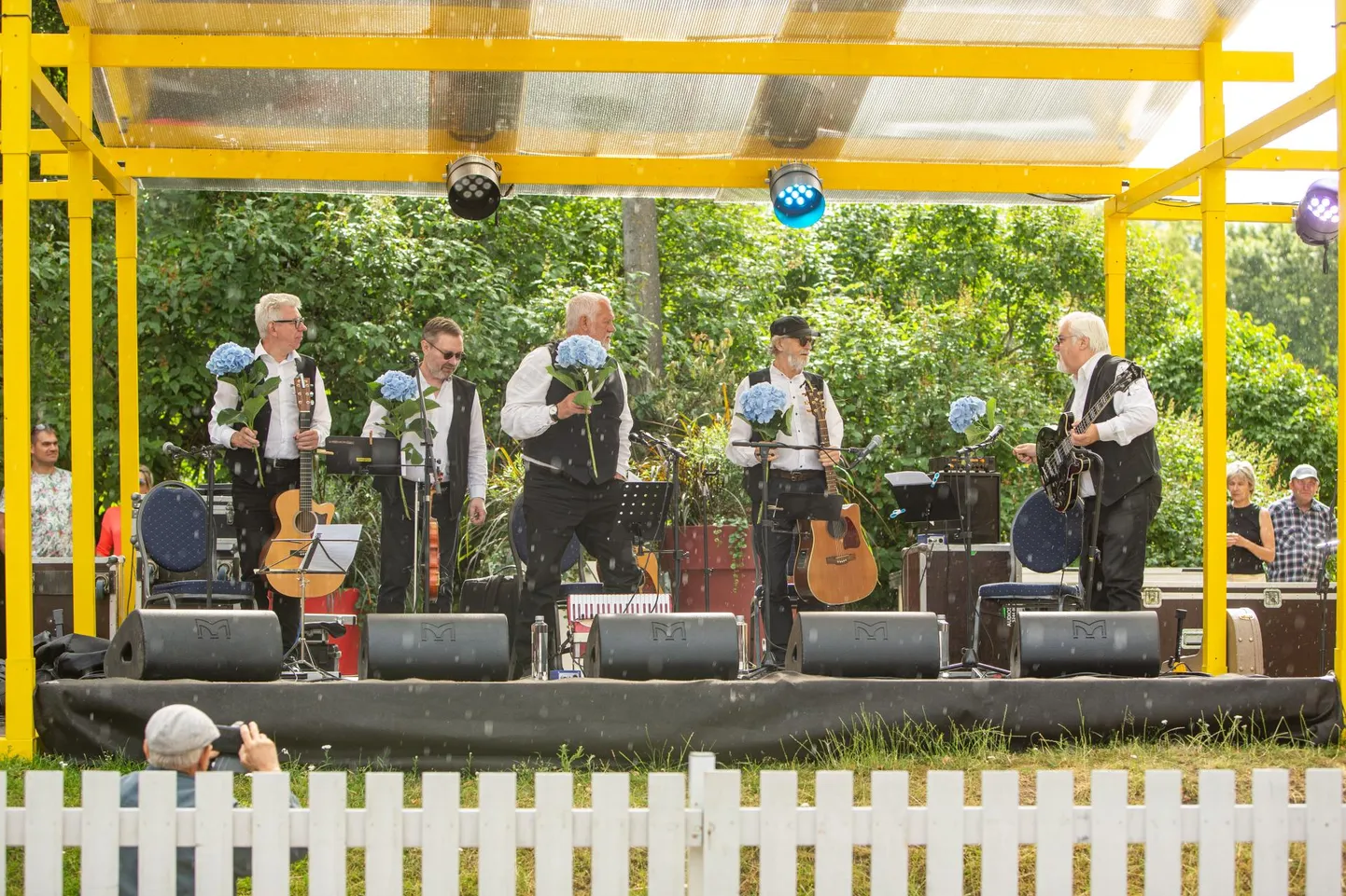Ansambel Kukerpillid.